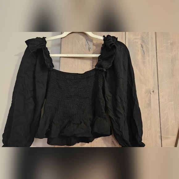 ZARA Smocked peplum top in Black. Size M - Picture 11 of 12